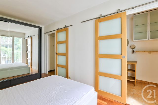 Afficher la photo en grand Appartement F2 à vendre - 2 pièces - 40.0 m2 - PARIS - 75019 - ILE-DE-FRANCE - Century 21 Immo Conseil