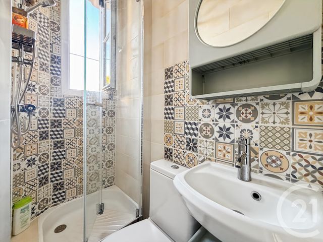 Appartement F2 à vendre - 2 pièces - 27.5 m2 - AUBERVILLIERS - 93 - ILE-DE-FRANCE - Century 21 Immo Conseil