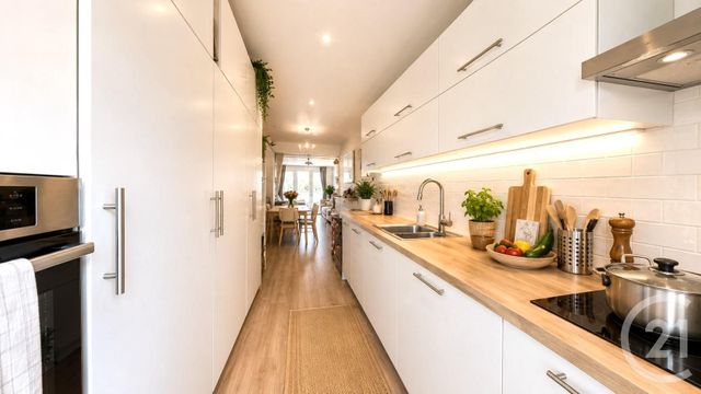 Appartement F4 à vendre - 4 pièces - 83.49 m2 - AUBERVILLIERS - 93 - ILE-DE-FRANCE - Century 21 Immo Conseil