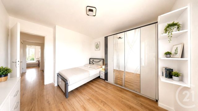 Appartement F4 à vendre - 4 pièces - 83.49 m2 - AUBERVILLIERS - 93 - ILE-DE-FRANCE - Century 21 Immo Conseil