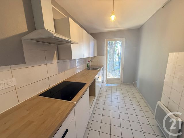 maison à louer - 5 pièces - 100.0 m2 - VILLETANEUSE - 93 - ILE-DE-FRANCE - Century 21 Immo Conseil