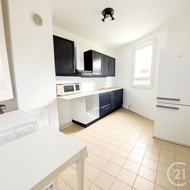 Appartement F3 à louer - 3 pièces - 58.0 m2 - AUBERVILLIERS - 93 - ILE-DE-FRANCE - Century 21 Immo Conseil