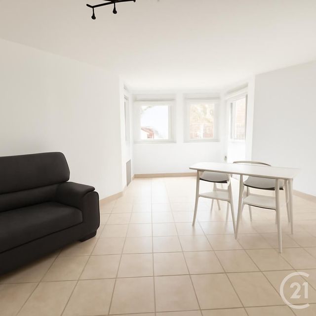 Appartement F3 à louer - 3 pièces - 58.0 m2 - AUBERVILLIERS - 93 - ILE-DE-FRANCE - Century 21 Immo Conseil
