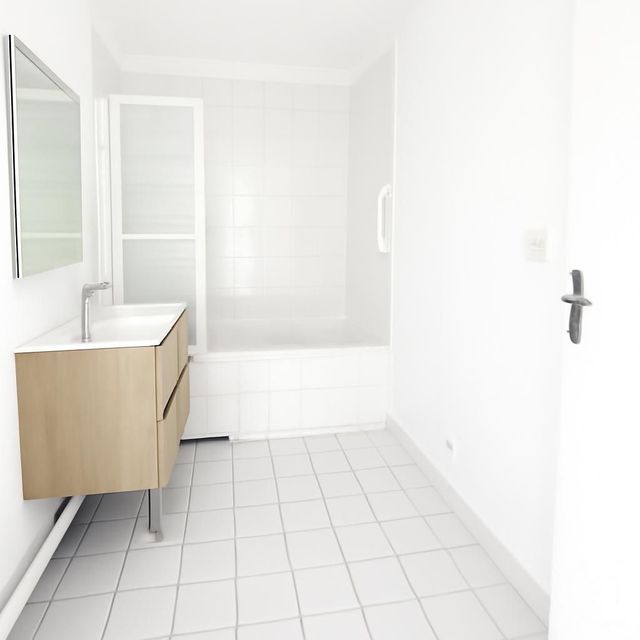 Appartement F3 à louer - 3 pièces - 58.0 m2 - AUBERVILLIERS - 93 - ILE-DE-FRANCE - Century 21 Immo Conseil