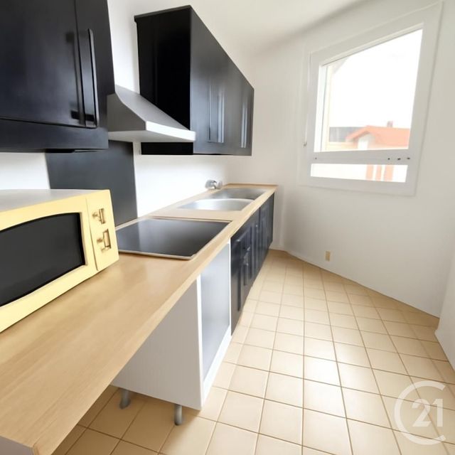 Appartement F3 à louer - 3 pièces - 58.0 m2 - AUBERVILLIERS - 93 - ILE-DE-FRANCE - Century 21 Immo Conseil