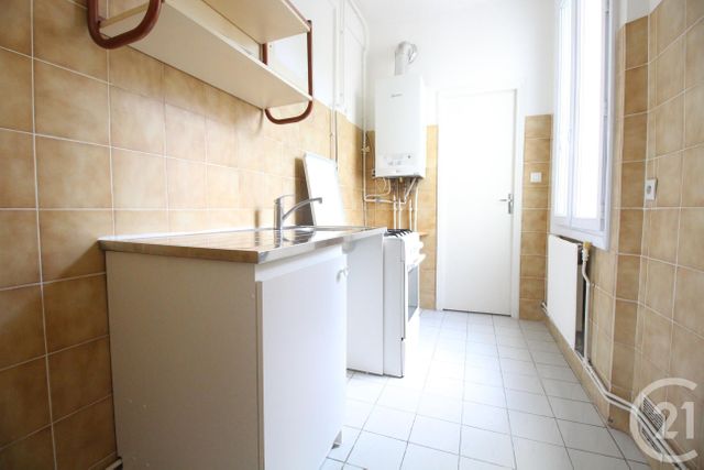 Appartement F2 à louer - 2 pièces - 39.7 m2 - LE BOURGET - 93 - ILE-DE-FRANCE - Century 21 Immo Conseil