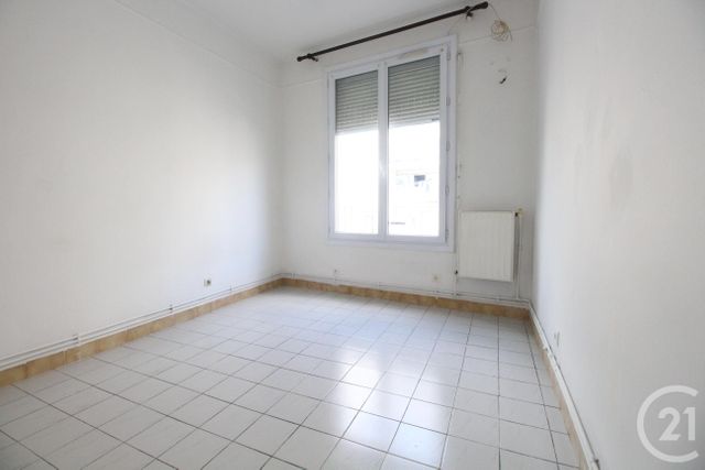 Appartement F2 à louer - 2 pièces - 39.7 m2 - LE BOURGET - 93 - ILE-DE-FRANCE - Century 21 Immo Conseil