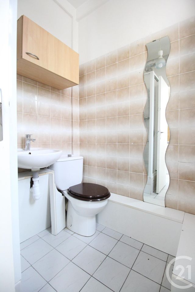 Appartement F2 à louer - 2 pièces - 39.7 m2 - LE BOURGET - 93 - ILE-DE-FRANCE - Century 21 Immo Conseil