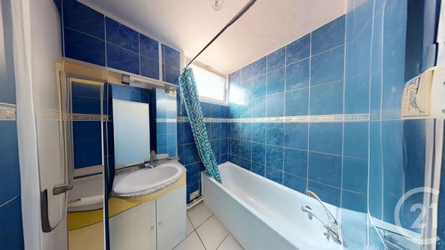 Appartement F2 à vendre - 2 pièces - 49.53 m2 - AUBERVILLIERS - 93 - ILE-DE-FRANCE - Century 21 Immo Conseil