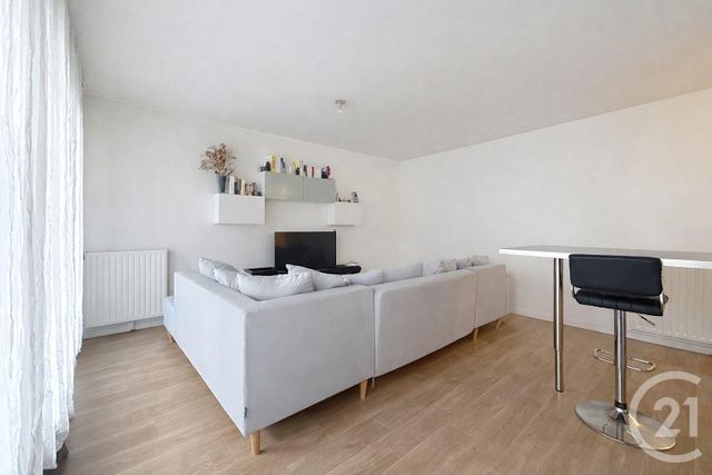 Appartement F3 à vendre - 3 pièces - 67.0 m2 - AUBERVILLIERS - 93 - ILE-DE-FRANCE - Century 21 Immo Conseil