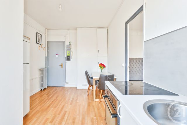 Appartement F2 à vendre - 2 pièces - 27.0 m2 - AUBERVILLIERS - 93 - ILE-DE-FRANCE - Century 21 Immo Conseil