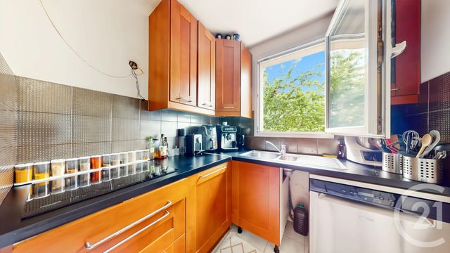 Appartement F3 à vendre - 3 pièces - 57.0 m2 - AUBERVILLIERS - 93 - ILE-DE-FRANCE - Century 21 Immo Conseil