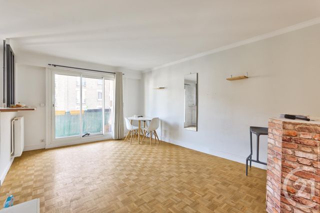 Appartement F3 à vendre - 3 pièces - 64.45 m2 - AUBERVILLIERS - 93 - ILE-DE-FRANCE - Century 21 Immo Conseil