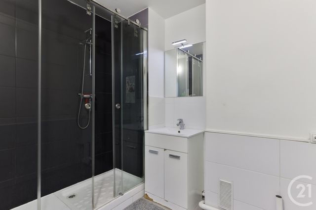 Appartement F3 à vendre - 3 pièces - 64.45 m2 - AUBERVILLIERS - 93 - ILE-DE-FRANCE - Century 21 Immo Conseil