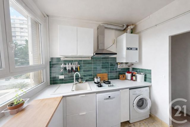 Appartement F3 à vendre - 3 pièces - 67.0 m2 - AUBERVILLIERS - 93 - ILE-DE-FRANCE - Century 21 Immo Conseil