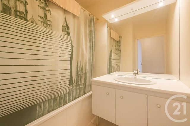 Appartement Chambre à louer - 1 pièce - 61.0 m2 - AUBERVILLIERS - 93 - ILE-DE-FRANCE - Century 21 Immo Conseil