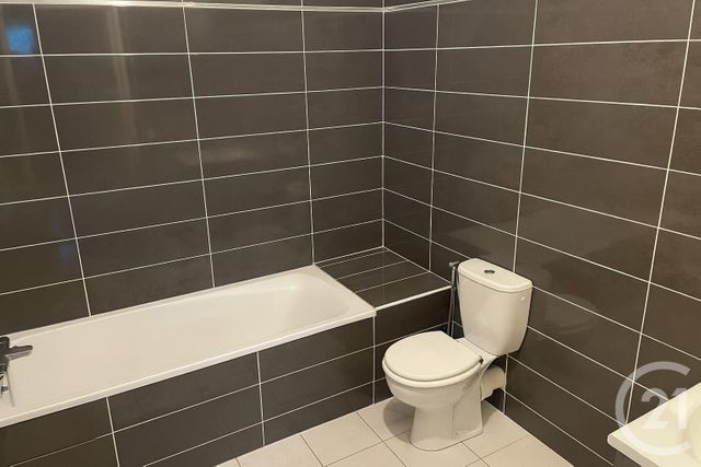 Appartement F4 à louer - 4 pièces - 80.0 m2 - AUBERVILLIERS - 93 - ILE-DE-FRANCE - Century 21 Immo Conseil