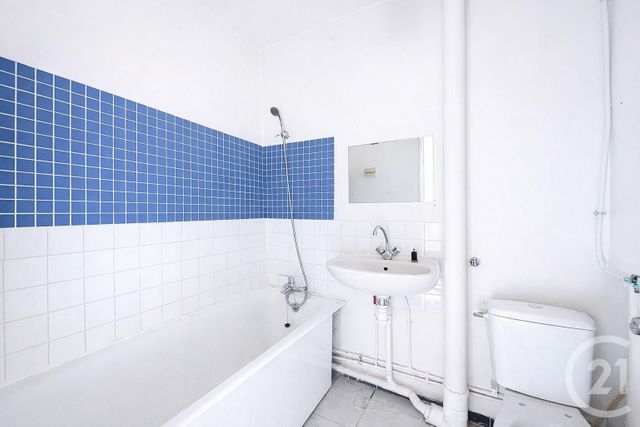 Appartement F2 à vendre - 2 pièces - 43.3 m2 - AUBERVILLIERS - 93 - ILE-DE-FRANCE - Century 21 Immo Conseil
