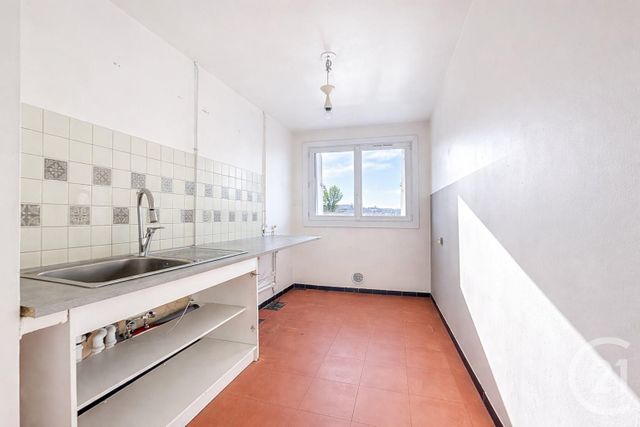 Appartement F2 à vendre - 2 pièces - 43.3 m2 - AUBERVILLIERS - 93 - ILE-DE-FRANCE - Century 21 Immo Conseil