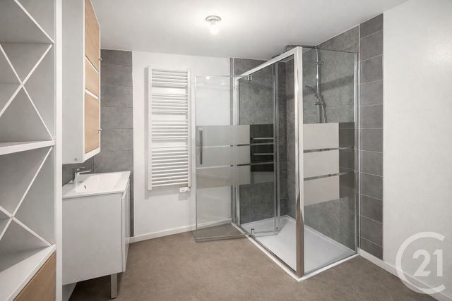 Appartement F3 à louer - 3 pièces - 62.8 m2 - DUGNY - 93 - ILE-DE-FRANCE - Century 21 Immo Conseil