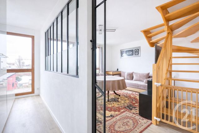 Appartement F3 à vendre - 3 pièces - 67.0 m2 - AUBERVILLIERS - 93 - ILE-DE-FRANCE - Century 21 Immo Conseil
