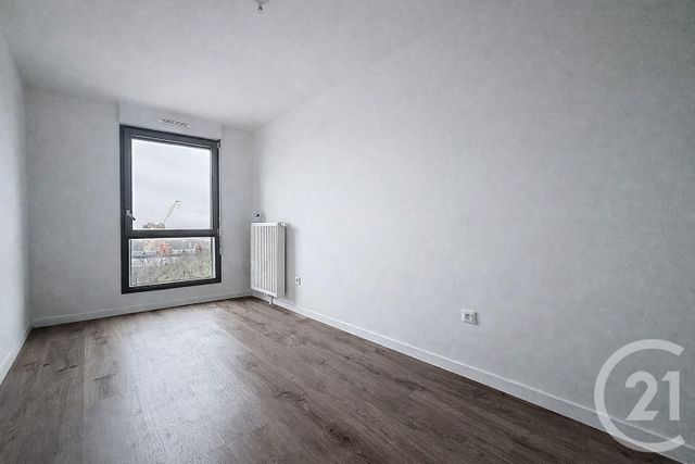 Appartement F3 à louer - 3 pièces - 70.0 m2 - PANTIN - 93 - ILE-DE-FRANCE - Century 21 Immo Conseil