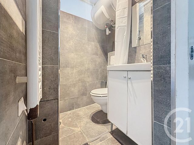 Appartement F2 à vendre - 2 pièces - 29.85 m2 - PANTIN - 93 - ILE-DE-FRANCE - Century 21 Immo Conseil