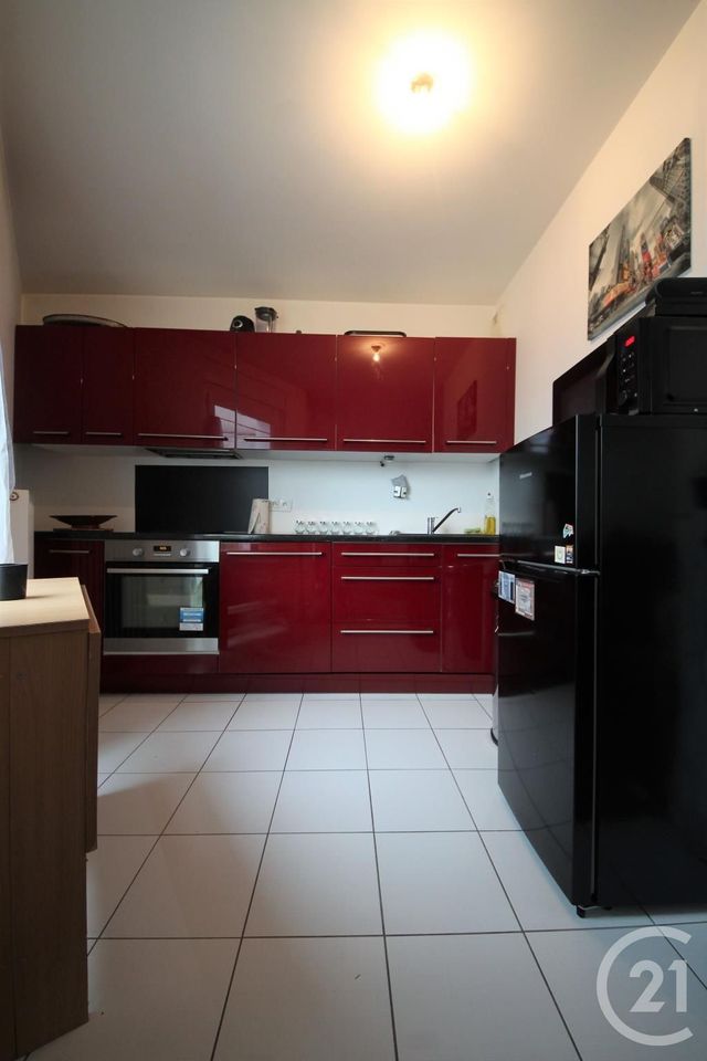 Appartement Duplex à louer - 2 pièces - 37.2 m2 - BOBIGNY - 93 - ILE-DE-FRANCE - Century 21 Immo Conseil