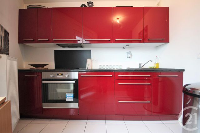 Appartement Duplex à louer - 2 pièces - 37.2 m2 - BOBIGNY - 93 - ILE-DE-FRANCE - Century 21 Immo Conseil