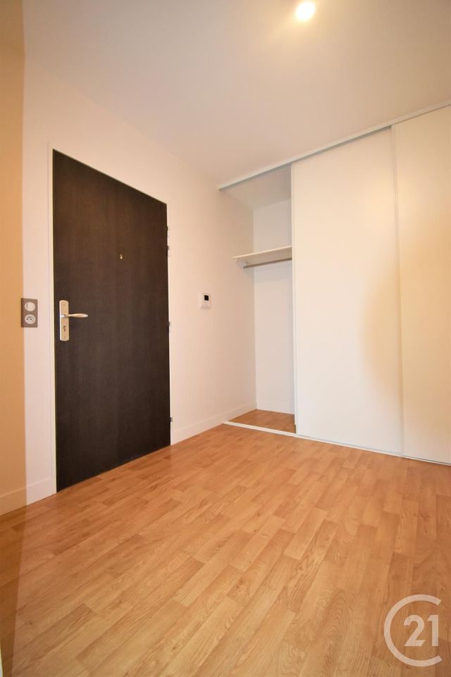 Appartement F2 à louer - 2 pièces - 63.3 m2 - AUBERVILLIERS - 93 - ILE-DE-FRANCE - Century 21 Immo Conseil