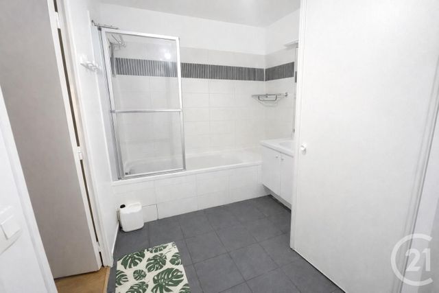 Appartement F4 à louer - 4 pièces - 83.3 m2 - AUBERVILLIERS - 93 - ILE-DE-FRANCE - Century 21 Immo Conseil