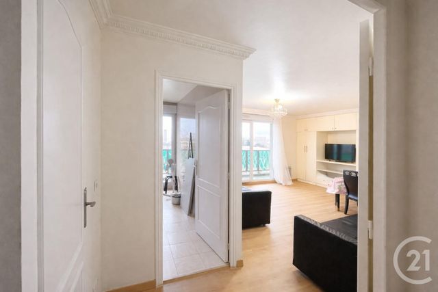 Appartement F4 à louer - 4 pièces - 83.3 m2 - AUBERVILLIERS - 93 - ILE-DE-FRANCE - Century 21 Immo Conseil