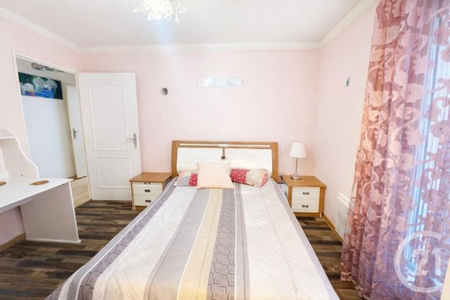 Appartement F4 à louer - 4 pièces - 83.3 m2 - AUBERVILLIERS - 93 - ILE-DE-FRANCE - Century 21 Immo Conseil