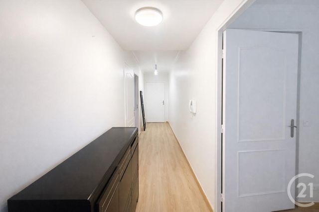 Appartement F4 à louer - 4 pièces - 83.3 m2 - AUBERVILLIERS - 93 - ILE-DE-FRANCE - Century 21 Immo Conseil