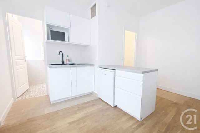 Appartement F2 à louer - 2 pièces - 43.36 m2 - LA COURNEUVE - 93 - ILE-DE-FRANCE - Century 21 Immo Conseil