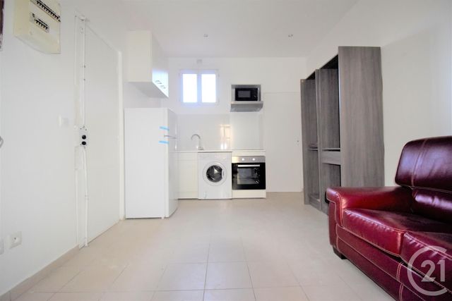 Appartement F1 à louer - 2 pièces - 26.87 m2 - AUBERVILLIERS - 93 - ILE-DE-FRANCE - Century 21 Immo Conseil