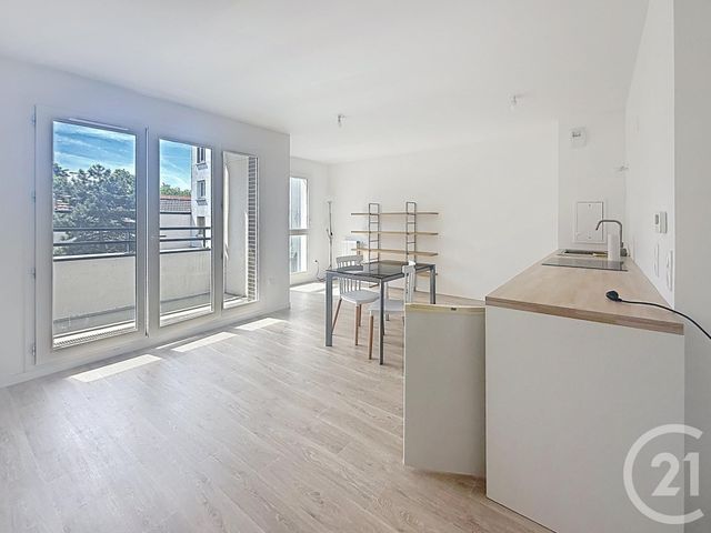 Appartement F2 à louer AUBERVILLIERS