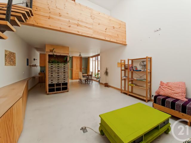 Appartement Loft à vendre - 5 pièces - 111.95 m2 - PANTIN - 93 - ILE-DE-FRANCE - Century 21 Immo Conseil