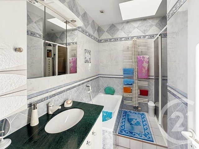 maison à vendre - 5 pièces - 128.87 m2 - AUBERVILLIERS - 93 - ILE-DE-FRANCE - Century 21 Immo Conseil