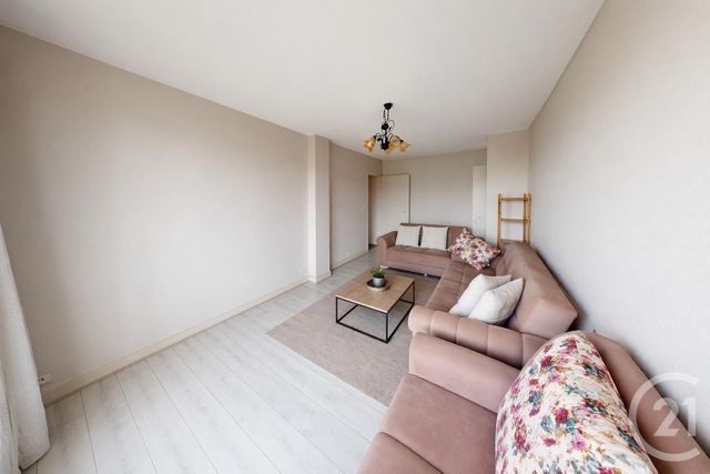 Appartement F4 à vendre - 4 pièces - 66.16 m2 - AUBERVILLIERS - 93 - ILE-DE-FRANCE - Century 21 Immo Conseil