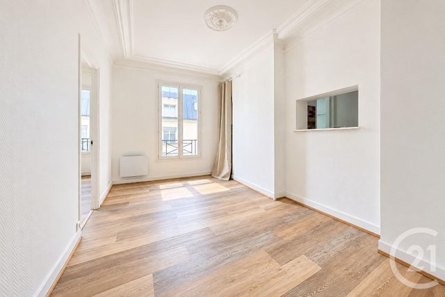 Appartement F2 à vendre AUBERVILLIERS