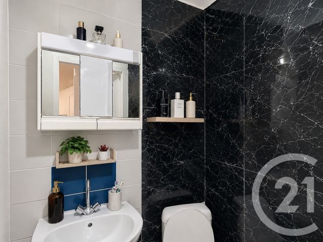 Appartement F2 à vendre - 2 pièces - 25.6 m2 - PANTIN - 93 - ILE-DE-FRANCE - Century 21 Immo Conseil