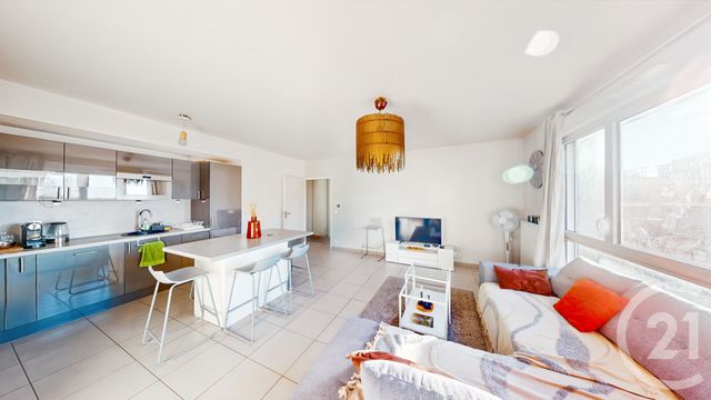 Appartement F4 à vendre - 4 pièces - 81.0 m2 - PARIS - 75019 - ILE-DE-FRANCE - Century 21 Immo Conseil