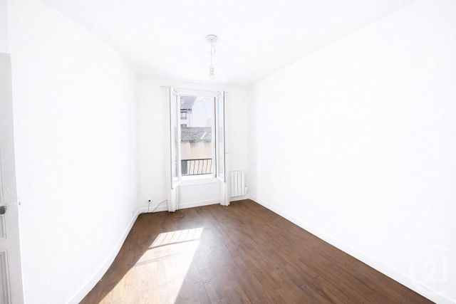 Appartement F2 à louer - 2 pièces - 34.85 m2 - AUBERVILLIERS - 93 - ILE-DE-FRANCE - Century 21 Immo Conseil
