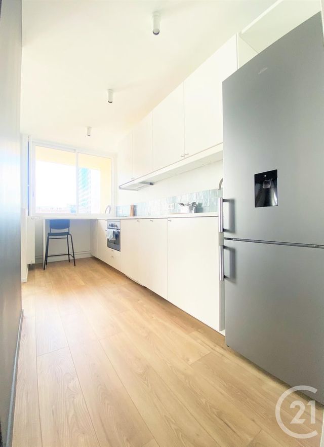 Appartement F2 à louer - 2 pièces - 48.7 m2 - AUBERVILLIERS - 93 - ILE-DE-FRANCE - Century 21 Immo Conseil