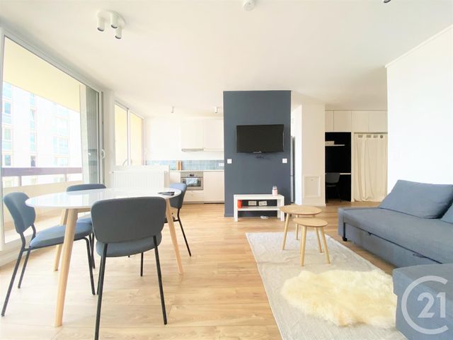 Appartement F2 à louer - 2 pièces - 48.7 m2 - AUBERVILLIERS - 93 - ILE-DE-FRANCE - Century 21 Immo Conseil