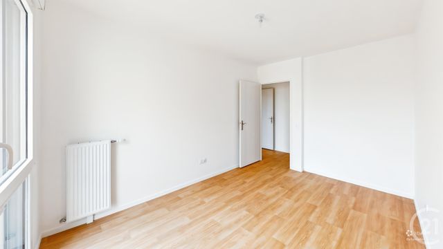 Appartement F4 à vendre - 4 pièces - 119.0 m2 - PARIS - 75019 - ILE-DE-FRANCE - Century 21 Immo Conseil
