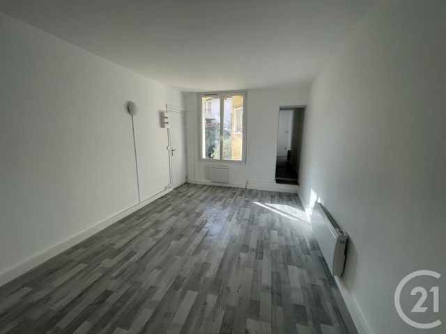 Appartement F1 à louer - 1 pièce - 26.52 m2 - AUBERVILLIERS - 93 - ILE-DE-FRANCE - Century 21 Immo Conseil