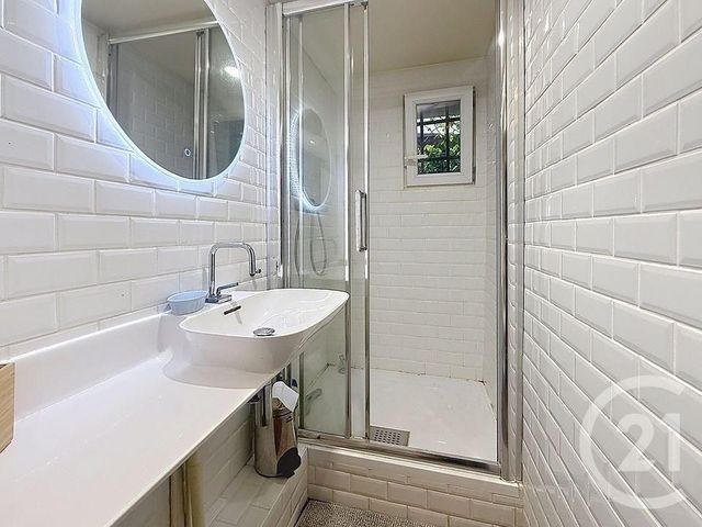 Appartement F1 à louer - 1 pièce - 24.74 m2 - LA COURNEUVE - 93 - ILE-DE-FRANCE - Century 21 Immo Conseil