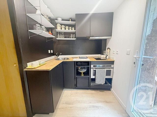 Appartement F1 à louer - 1 pièce - 24.74 m2 - LA COURNEUVE - 93 - ILE-DE-FRANCE - Century 21 Immo Conseil